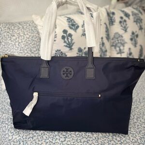 Tory Burch Blue Tote Bag Spacious and Durable